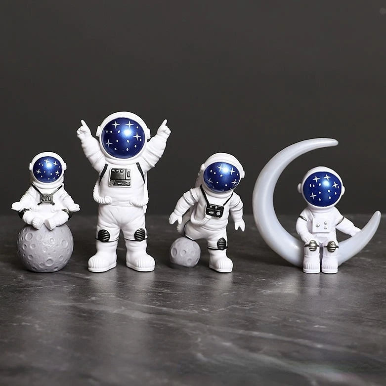 Lot de figurines astronaute en résine – 4 pièces décoratives pour bureau et chambre, jouet éducatif enfant