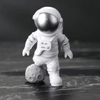 Lot de figurines astronaute en résine – 4 pièces décoratives pour bureau et chambre, jouet éducatif enfant