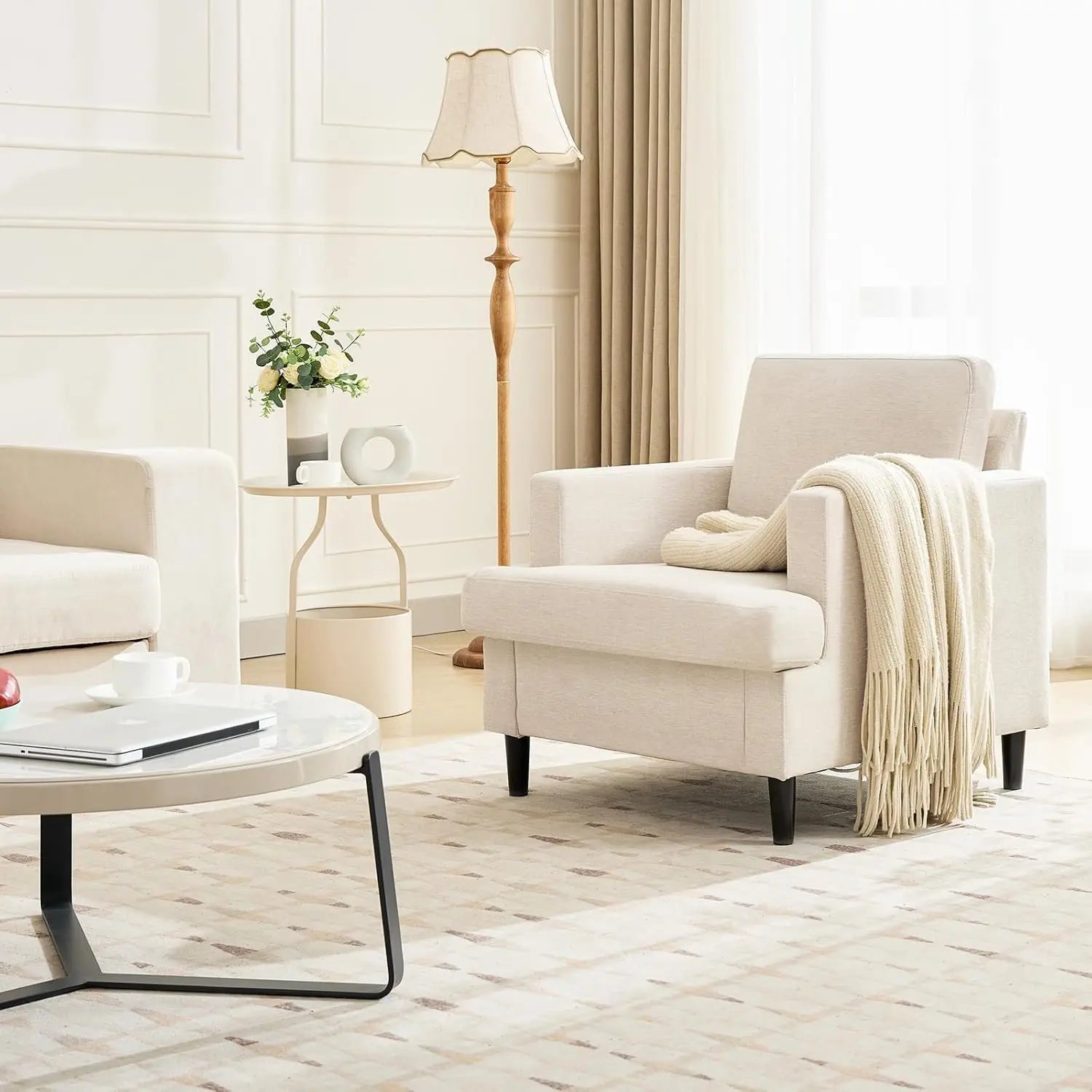 Fauteuil d’appoint style vintage – Fauteuil moderne en lin avec accoudoirs larges et pieds bois, chaise de lecture pour salon et chambre