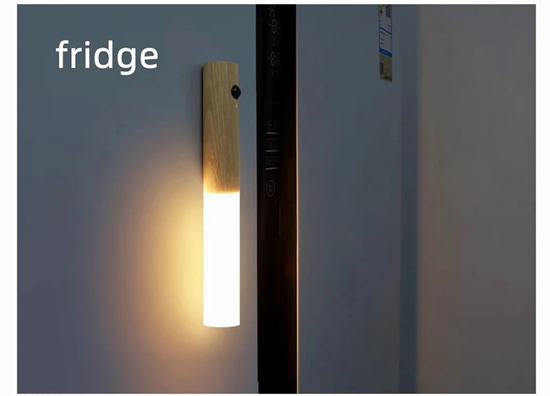 Lampe LED Sans Fil Intelligente – Veilleuse Magnétique Rechargeable avec Détection de Mouvement pour Escalier, Couloir et Chambre